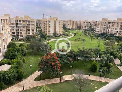 4 Bedroom Flat for Sale in Madinaty, Cairo - 1000692927. jpg