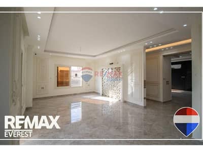 فلیٹ 2 غرفة نوم للبيع في الشيخ زايد، الجيزة - 5e93707d-2305-4797-8aa6-7e740690608c. jpg