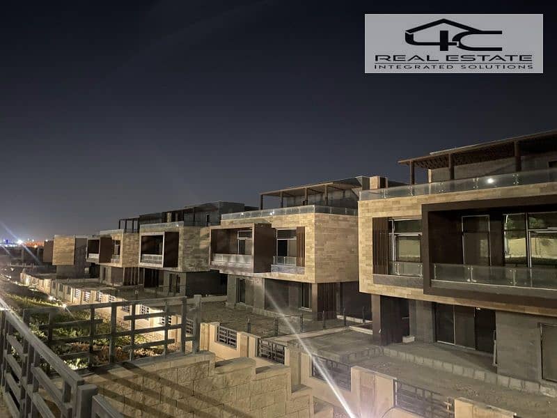 6 2023_05_05_22_37_IMG_9041. jpg