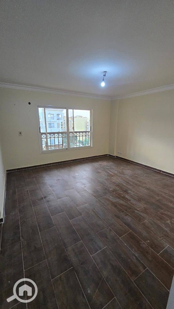 7 5966141b-82cf-46cf-b373-290dab91d0a8. jpg