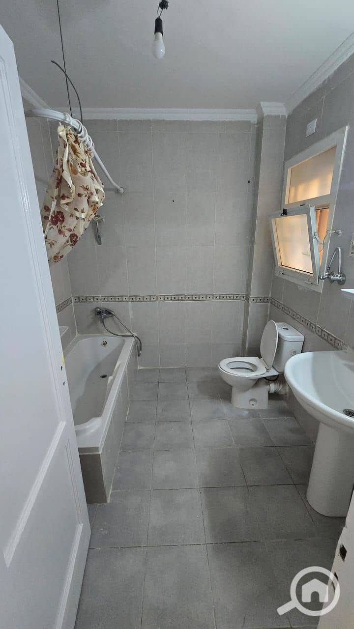 8 a14bf1af-7f15-479a-90ca-16945e699e64. jpg