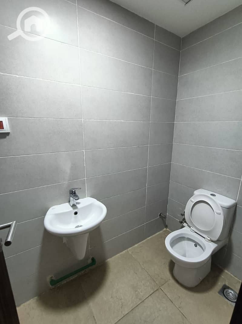 4 WhatsApp Image 2024-10-07 at 4.01. 22 PM. jpeg