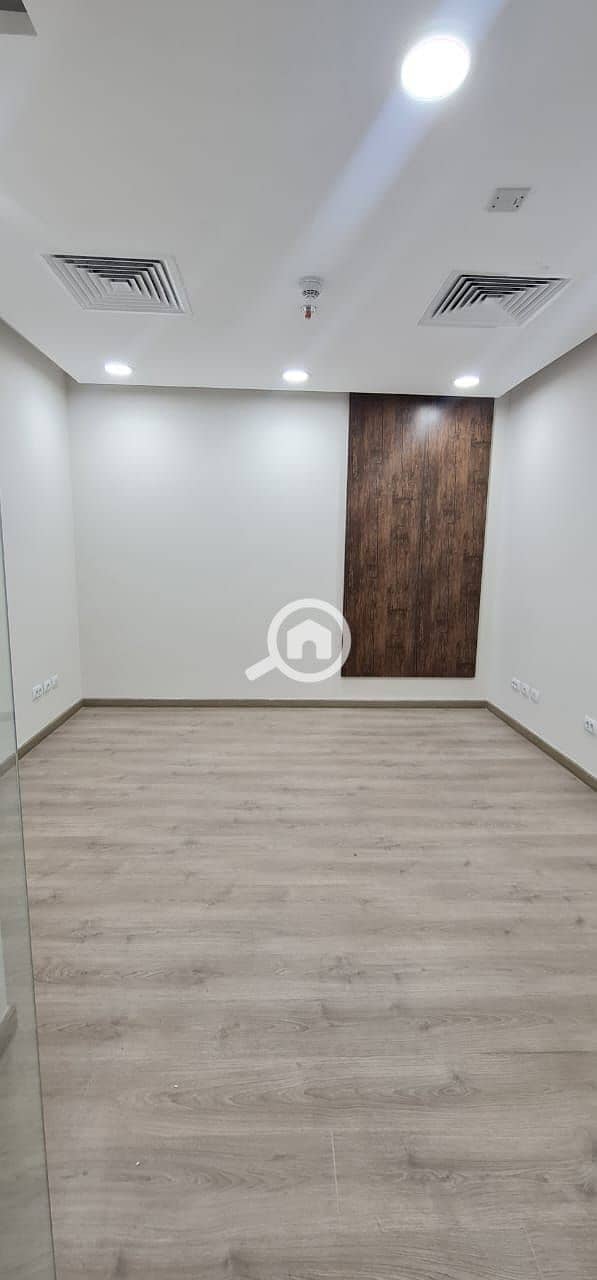 8 WhatsApp Image 2024-10-07 at 4.12. 17 PM (1). jpeg