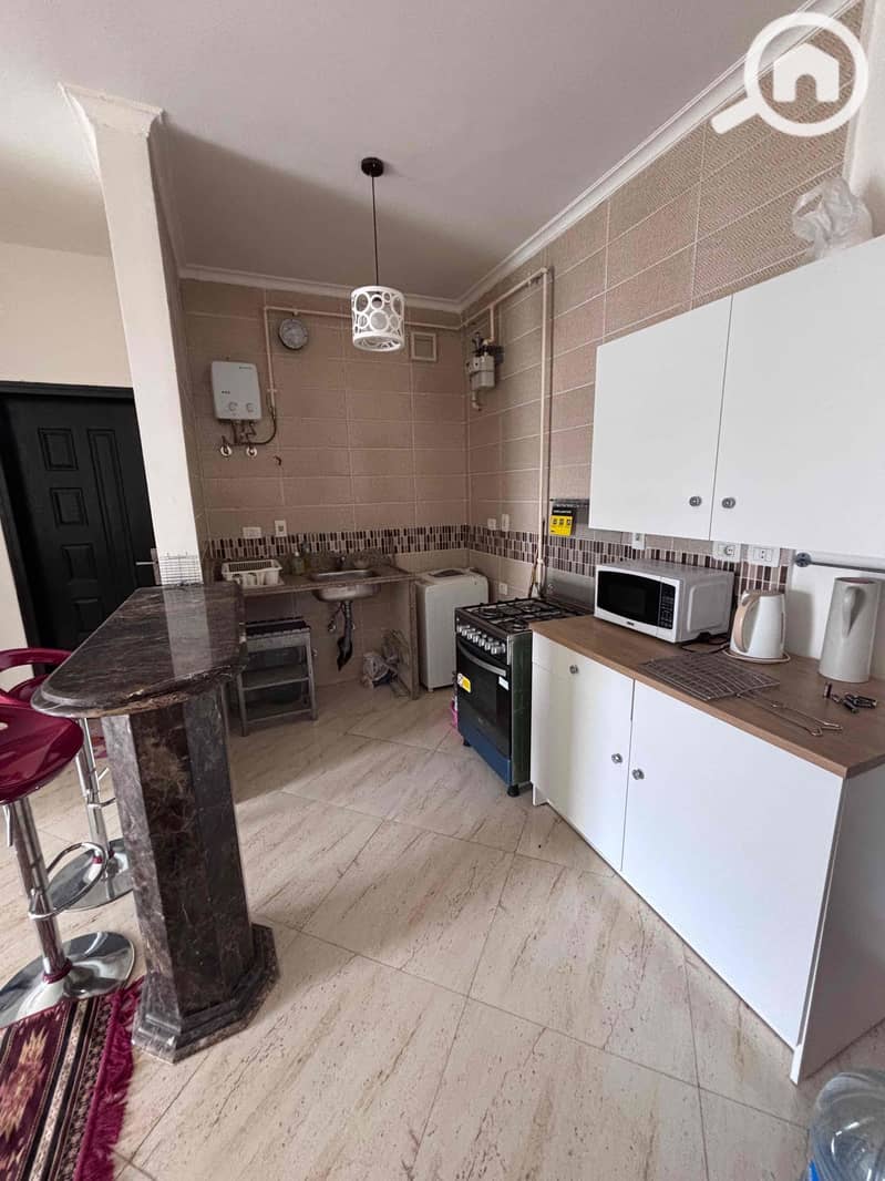 9 a383622d-fb87-457a-aab1-bad2af0b8107. jpg