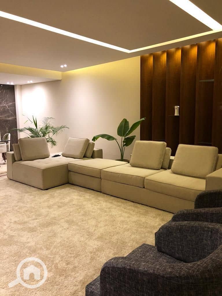 5 WhatsApp Image 2025-12-17 at 12.58. 05 PM (2). jpeg