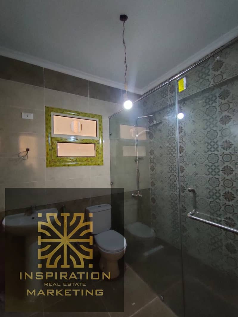 11 a96e8a69-f71a-4c2a-87c8-5f1b2d7adcd7. jpeg