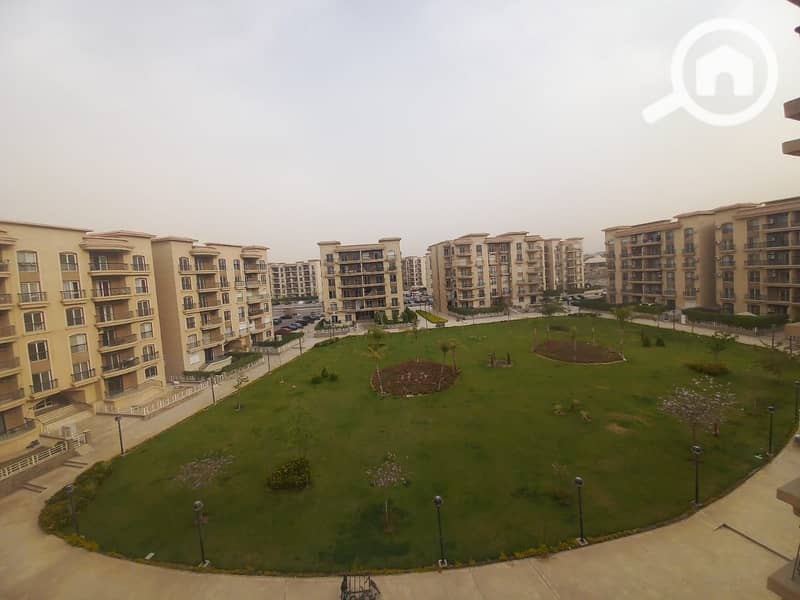 2 f40f859b-f05f-475d-b42c-60679963483f. jpeg