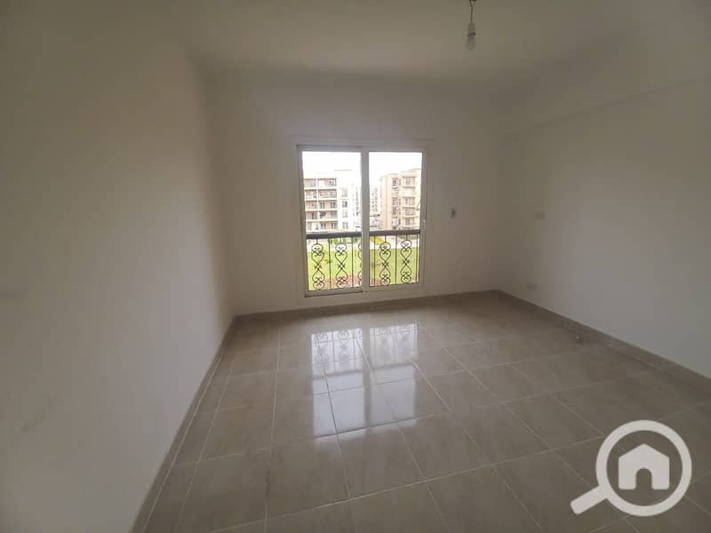 4 d11c909d-f47e-46df-8307-1b125fecb505. jpeg