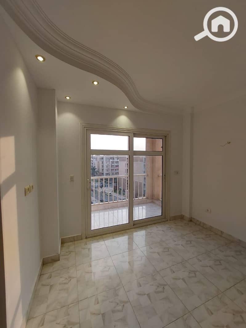 2 659e24bc-12c8-4fa8-8242-9612a06381f7. jpg