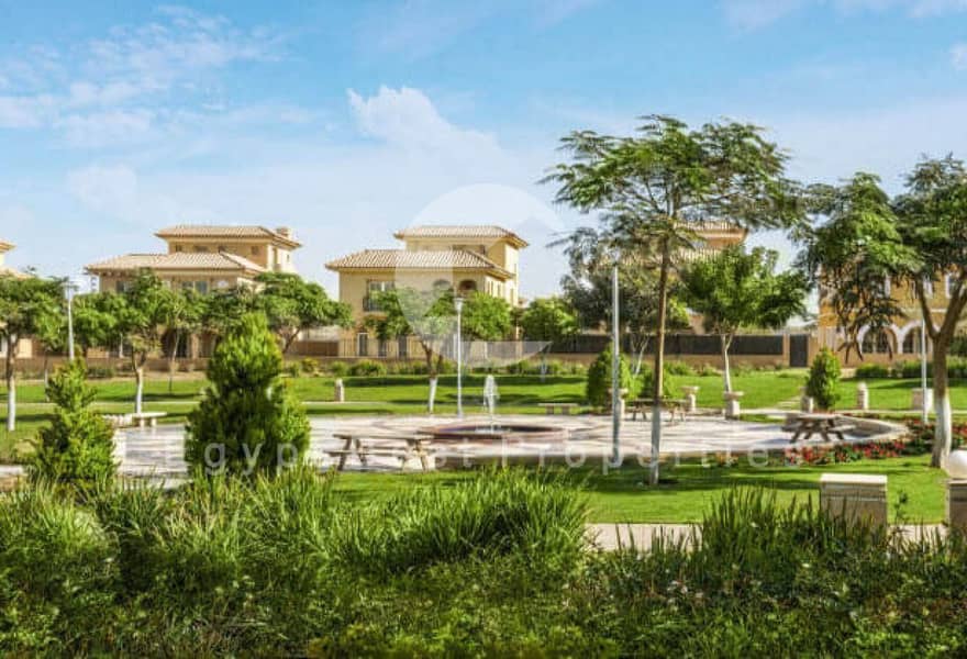 3 e2ef70e3-5c64-43f8-930e-a849afe5f5c8. jpg