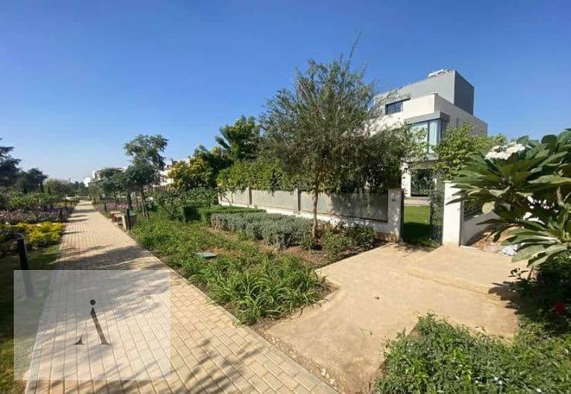 10 WhatsApp Image 2025-05-15 at 5.10. 26 PM. jpeg