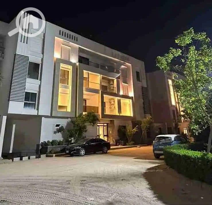 11 32749013-800x600. jpg