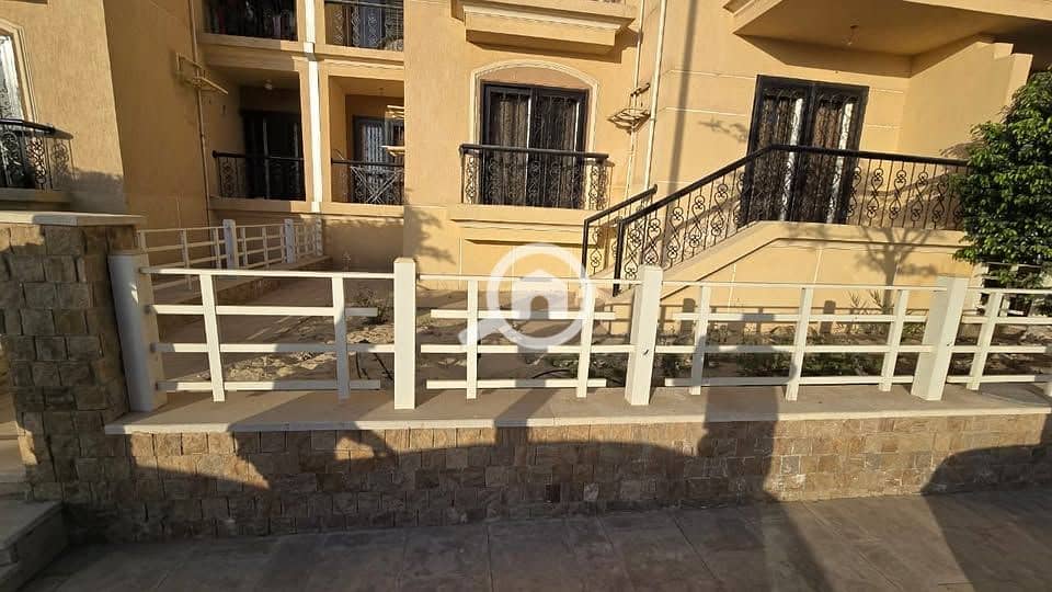 10 c214684b-307a-418d-bd3f-ece540ca09e4. jpeg