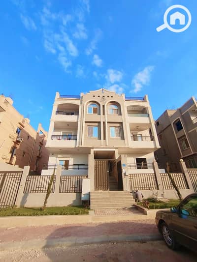 3 Bedroom Flat for Sale in Sheikh Zayed, Giza - WhatsApp Image 2025-12-13 at 6.41. 17 PM (2). jpeg 3 Bedroom Flat for Sale in Sheikh Zayed, Giza - WhatsApp Image 2025-12-13 at 6.41. 17 PM (2). jpeg