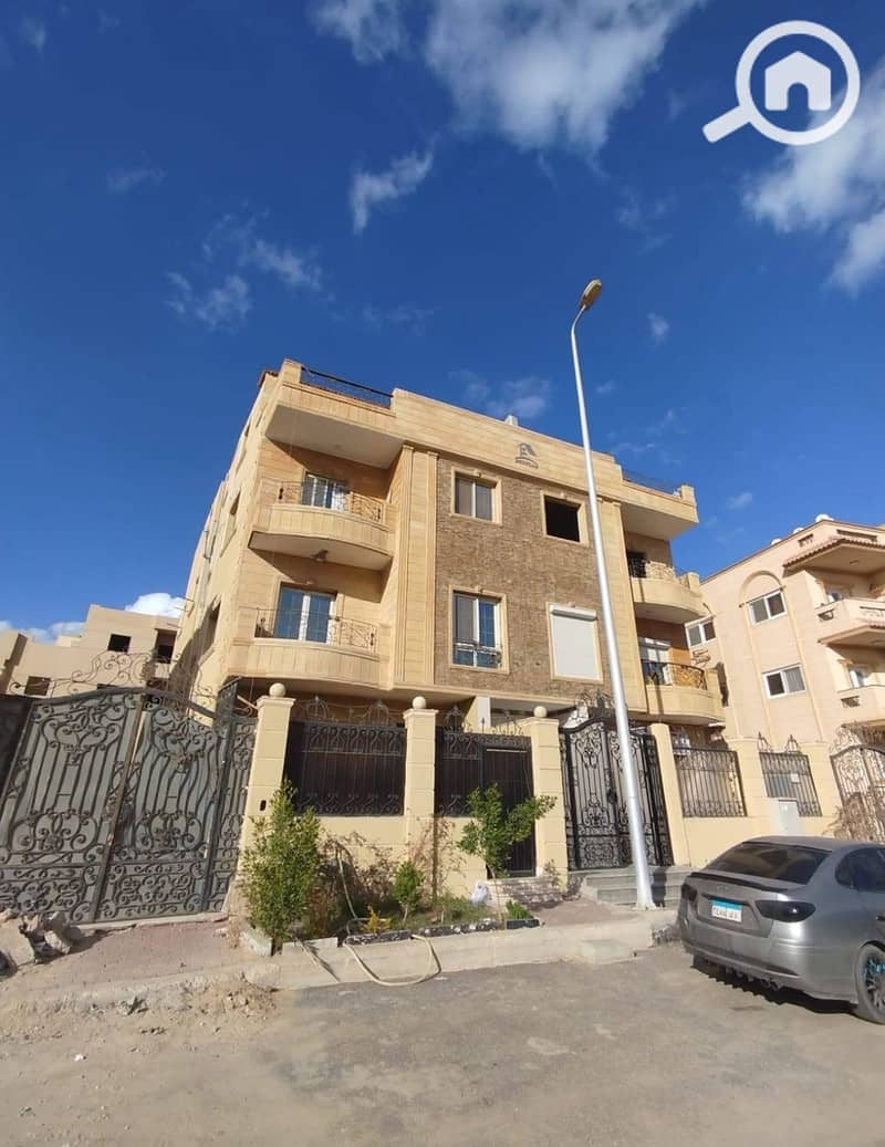 11 3d227cbb-ac76-4435-9377-b181112c92bf. jpg