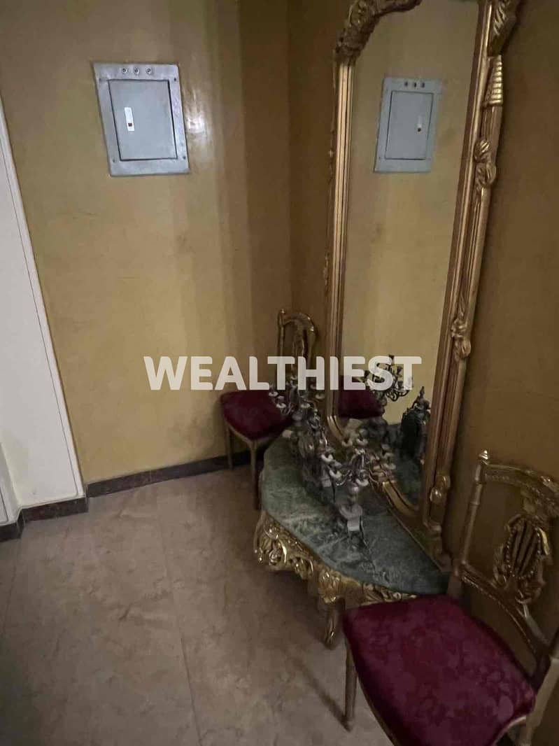 10 4d3d76e0-fb2d-46d5-85cf-0f9d13771372. jpg