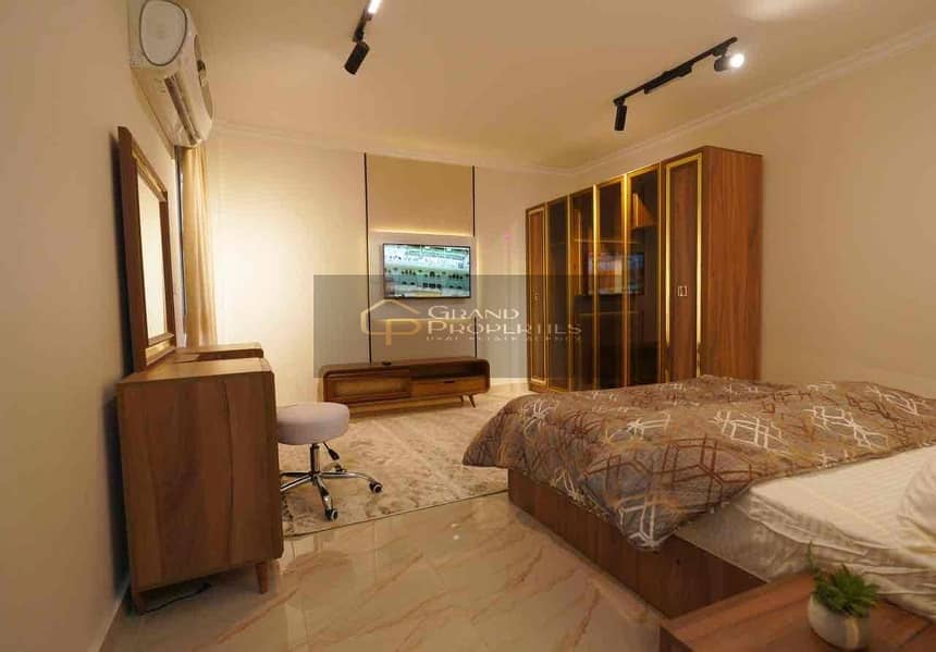 3 105b9cd3-7529-4b65-ac33-3ca73daa57be. jpg