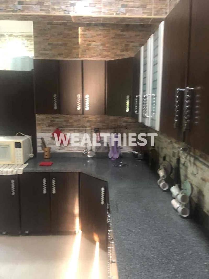 5 325069e3-5db6-4e23-80a9-5023f5f69b29. jpg