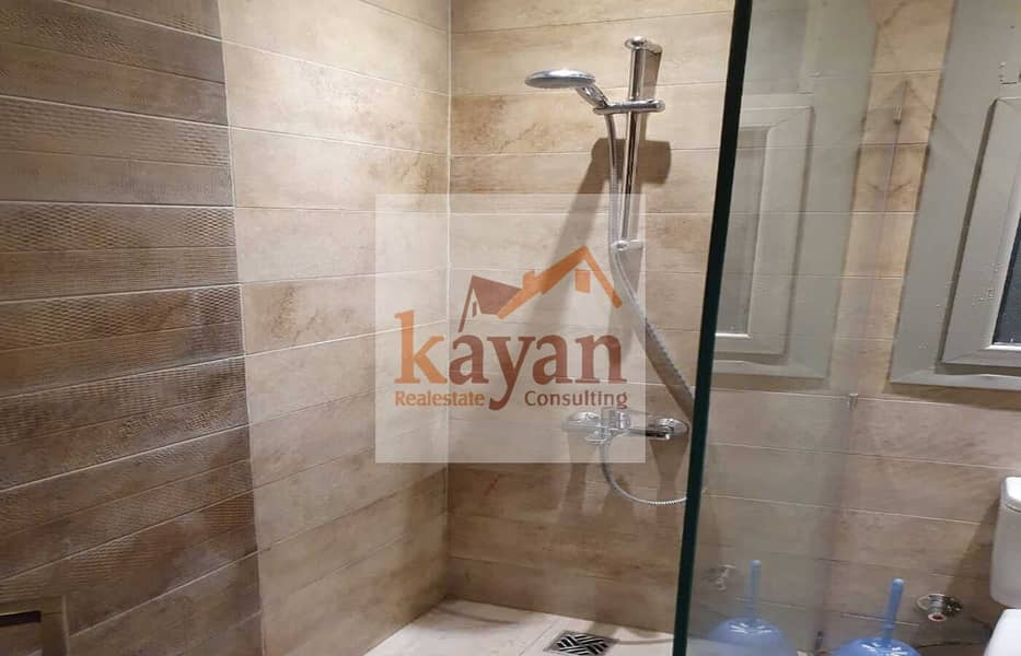 11 35e1541c-915b-4cb8-93e7-8aaffbbf6000. jpg