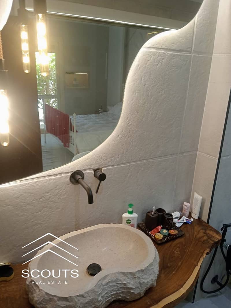 4 e1c71cbc-a5e7-481d-bd58-dde4e181fdd3. jpeg