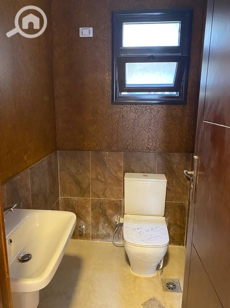 8 WhatsApp Image 2025-11-21 at 6.26. 43 PM (1). jpeg