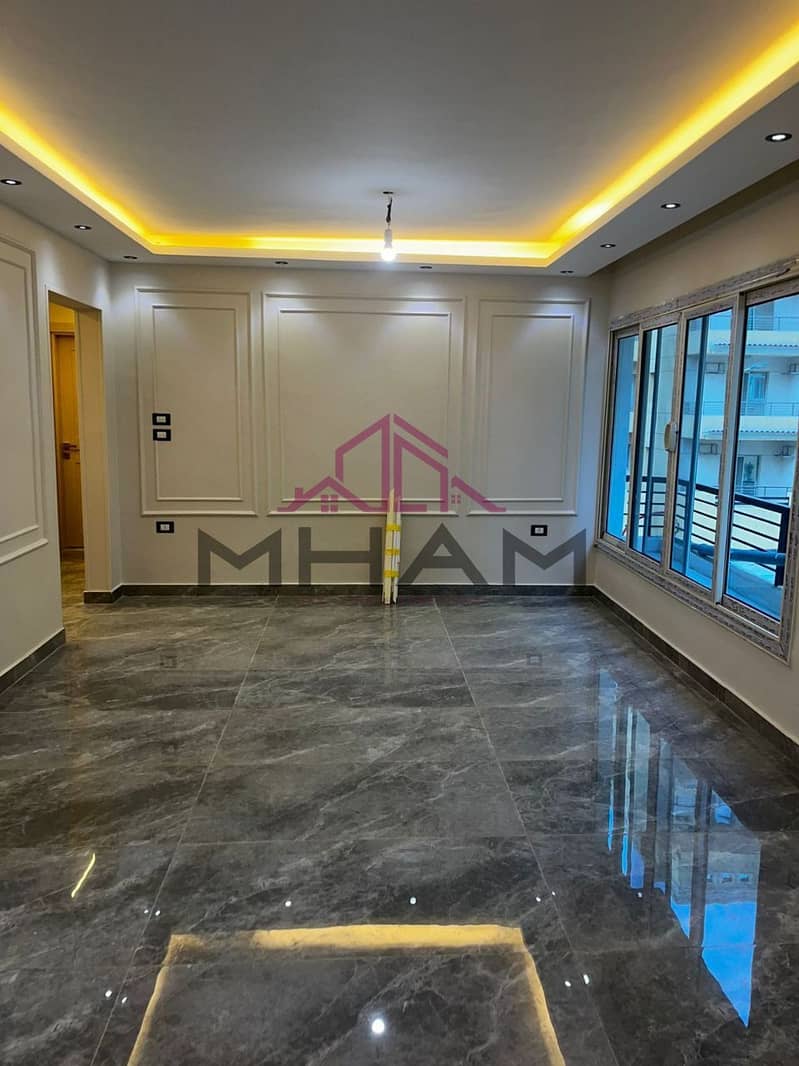 9 photo_5911393670127094863_y. jpg