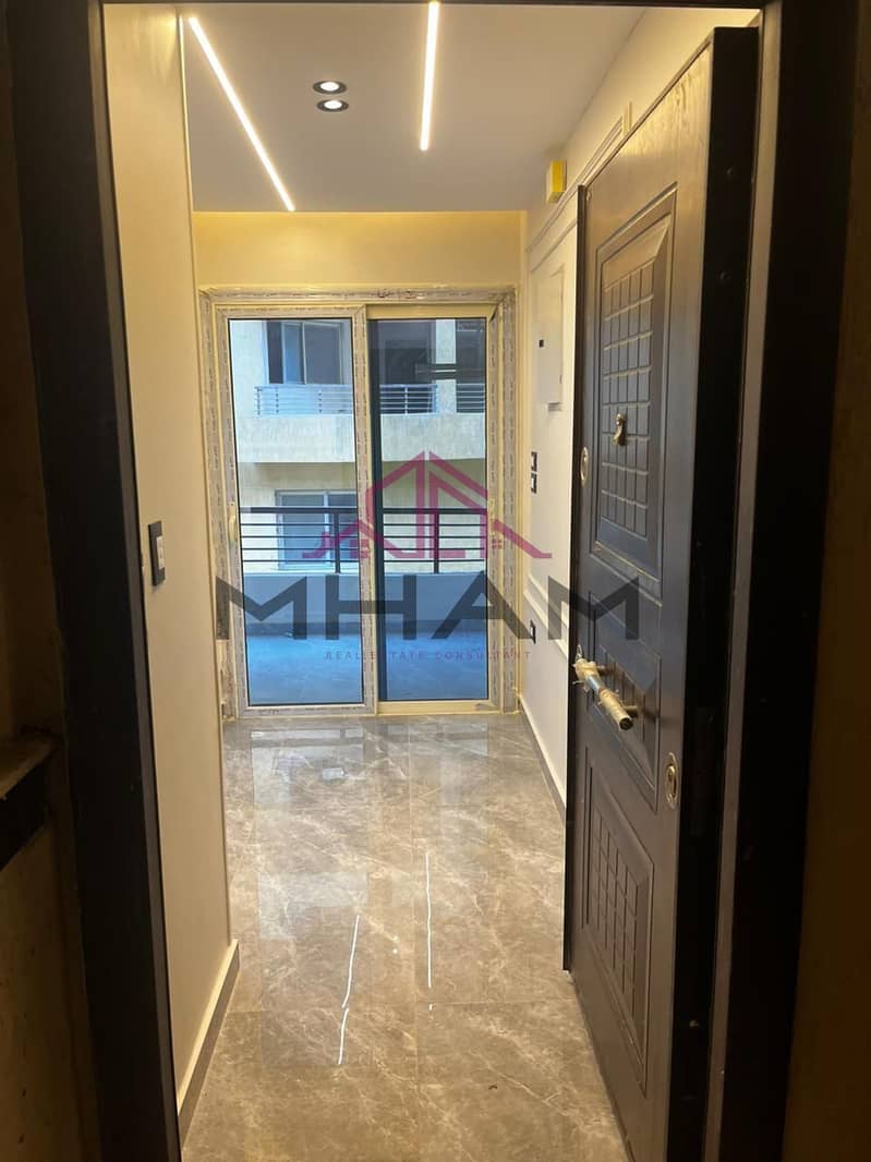 16 photo_5911393670127094871_y. jpg