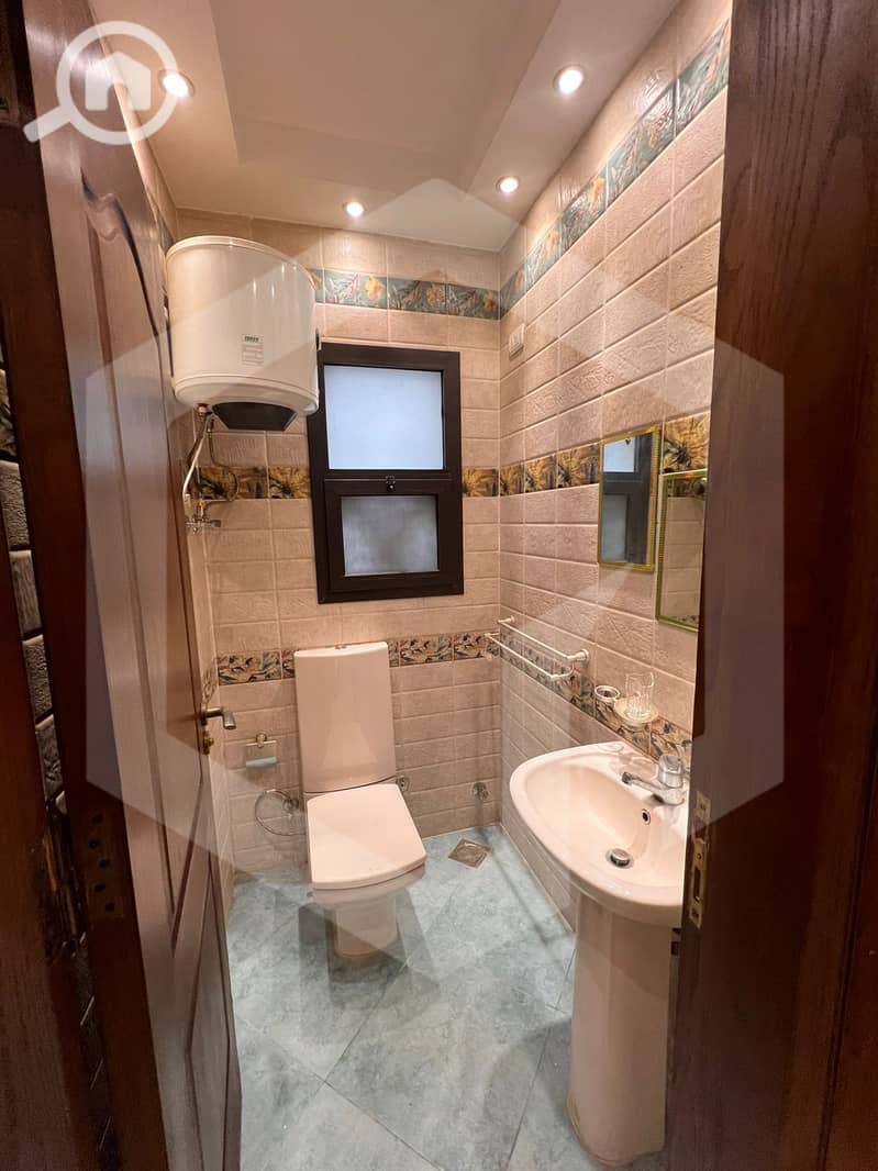 11 Courtyard Sodic 11. jpg