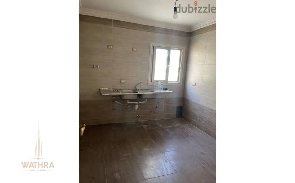 11 159603303-800x600. jpg