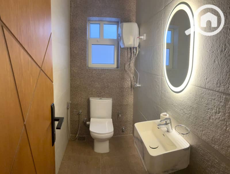 10 IMG-20251217-WA0133. jpg