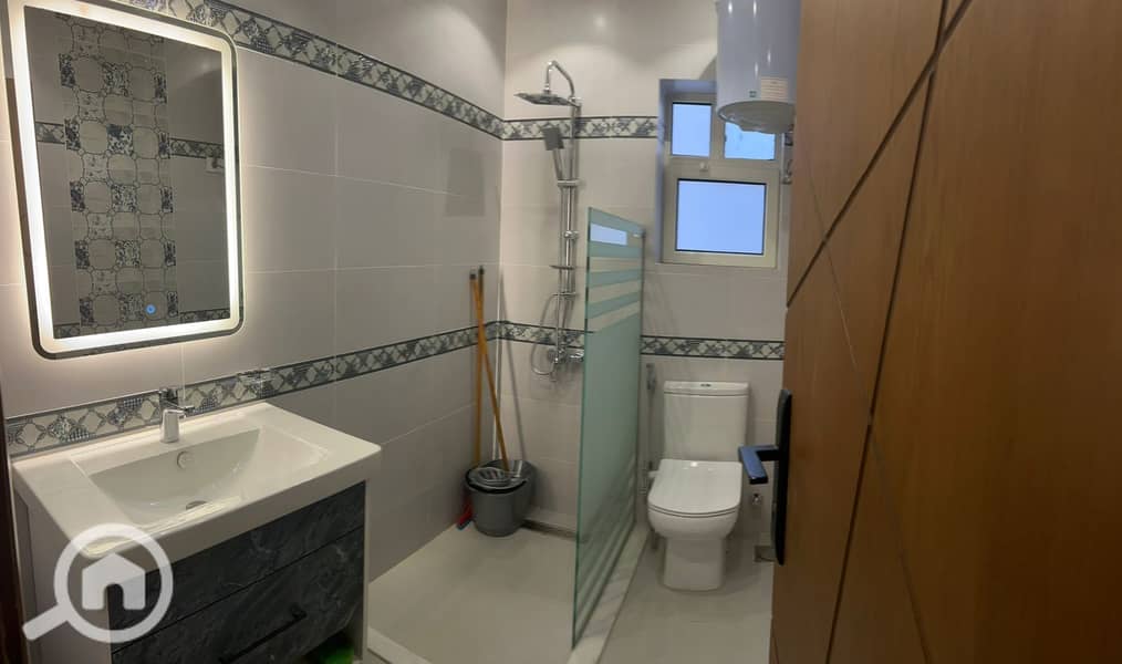 12 IMG-20251217-WA0132. jpg