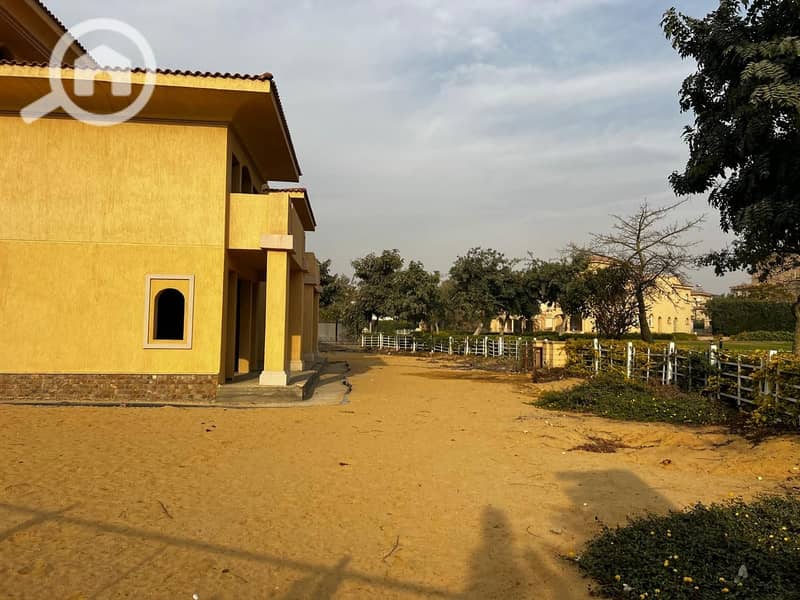 4 WhatsApp Image 2025-12-09 at 7.37. 02 PM (1). jpeg