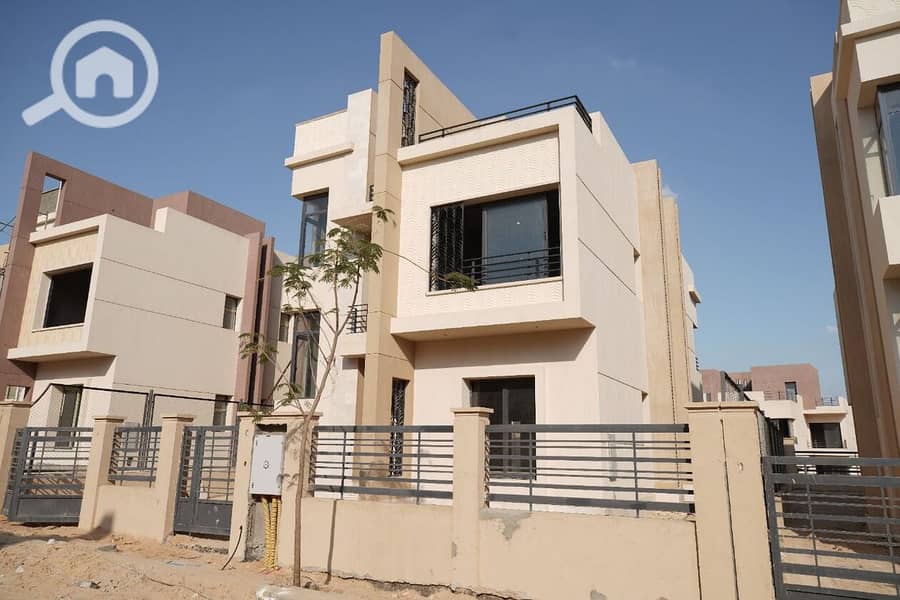 10 abf71109-b1b5-42c4-9460-b1491bc3ea73. jpg