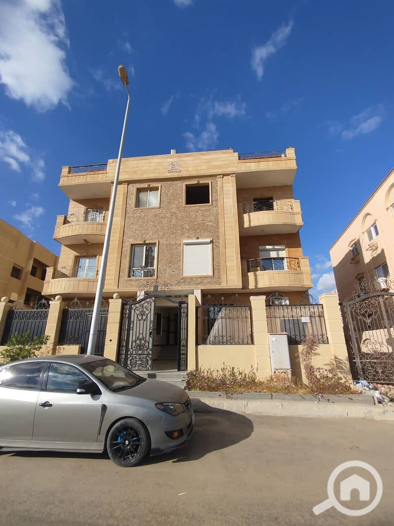 5 7ee91d34-2fda-466f-bc88-69b5a10be5e5. jpg