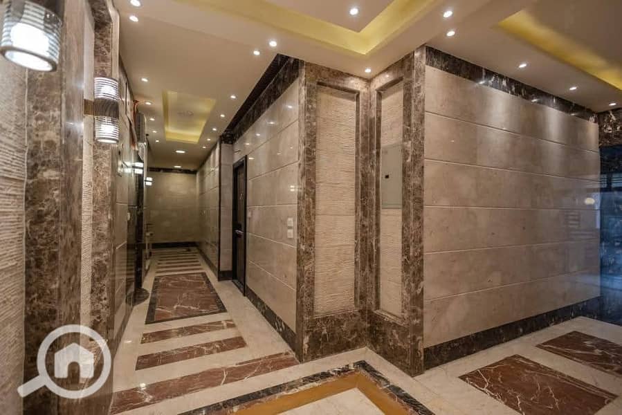 4 675a84d0-2ff0-42a8-9af5-4a34fc7a36d2. jpg