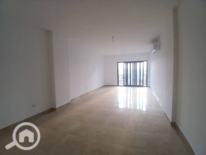 10 WhatsApp Image 2025-12-08 at 18.25. 43 (1). jpeg