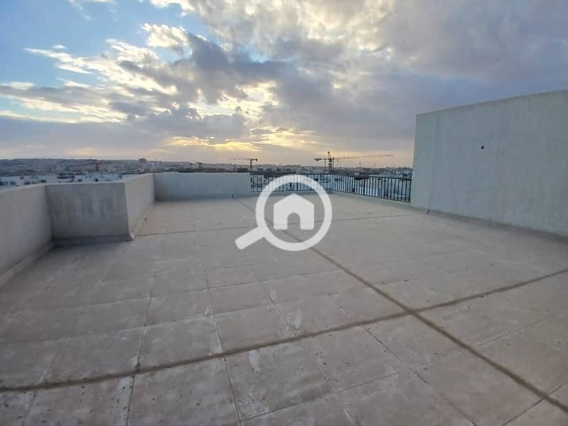 12 WhatsApp Image 2025-12-08 at 18.25. 40. jpeg