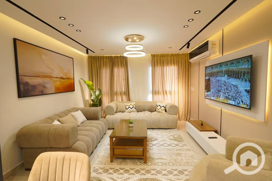 4 WhatsApp Image 2025-12-17 at 12.05. 48. jpeg