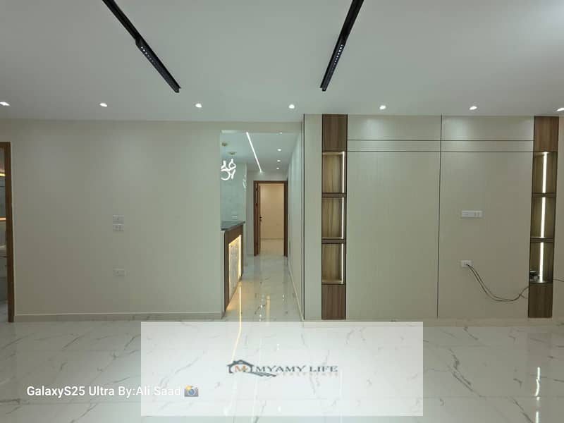 6 WhatsApp Image 2025-12-17 at 10.53. 22 AM (1). jpeg