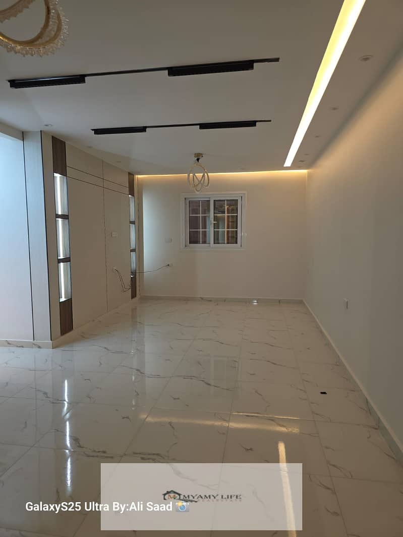 16 WhatsApp Image 2025-12-17 at 10.53. 25 AM (3). jpeg