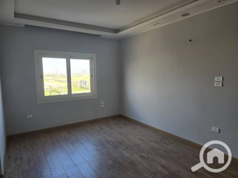 7 WhatsApp Image 2025-11-30 at 3.32. 19 AM (5). jpeg