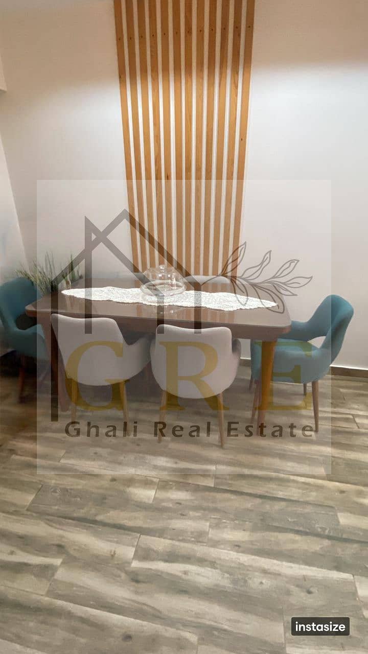 5 449655d1-9dcf-4f45-9993-ffefa9e0507d. jpg