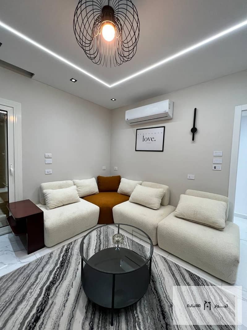 6 01802f43-9e77-4da0-a734-9e7b63bcac0c. jpg