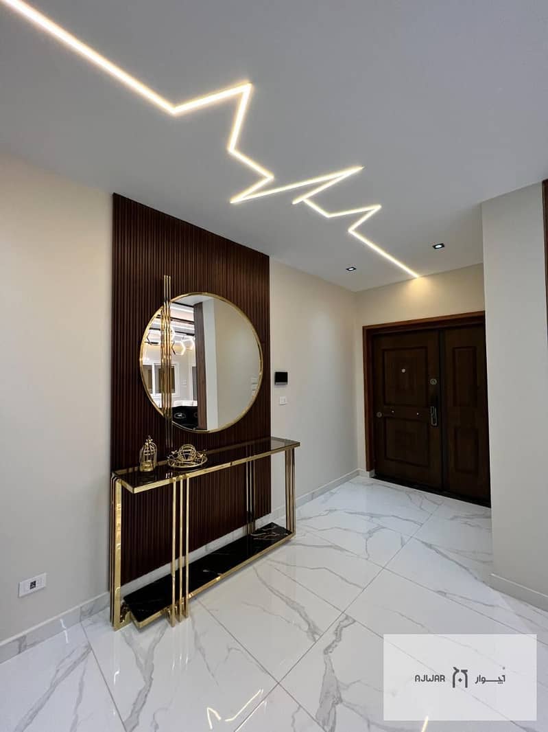 12 efd5ea12-9073-4685-9f54-3a394d779ef5. jpg