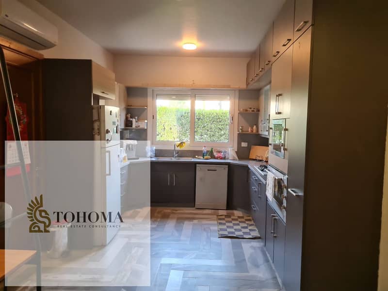 7 20b8d36d-ce5d-4028-ae89-e262029f3c2e. jpg