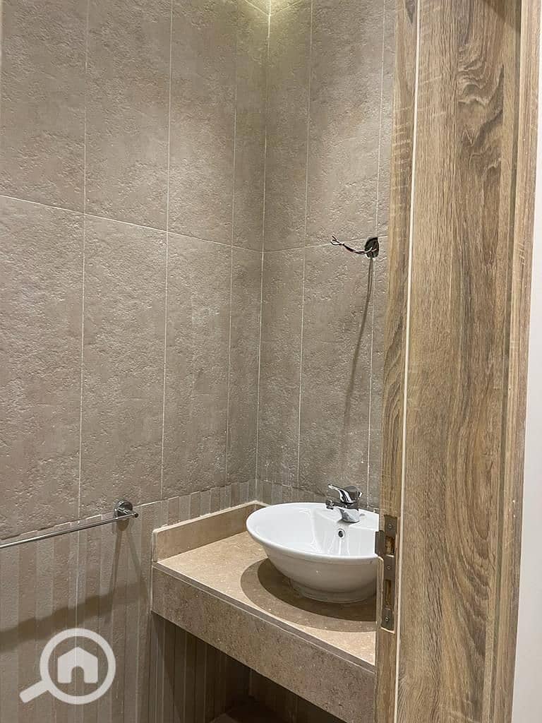 4 WhatsApp Image 2025-12-02 at 12.59. 40. jpeg