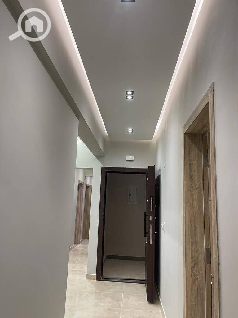 8 WhatsApp Image 2025-12-02 at 12.59. 41 (2). jpeg