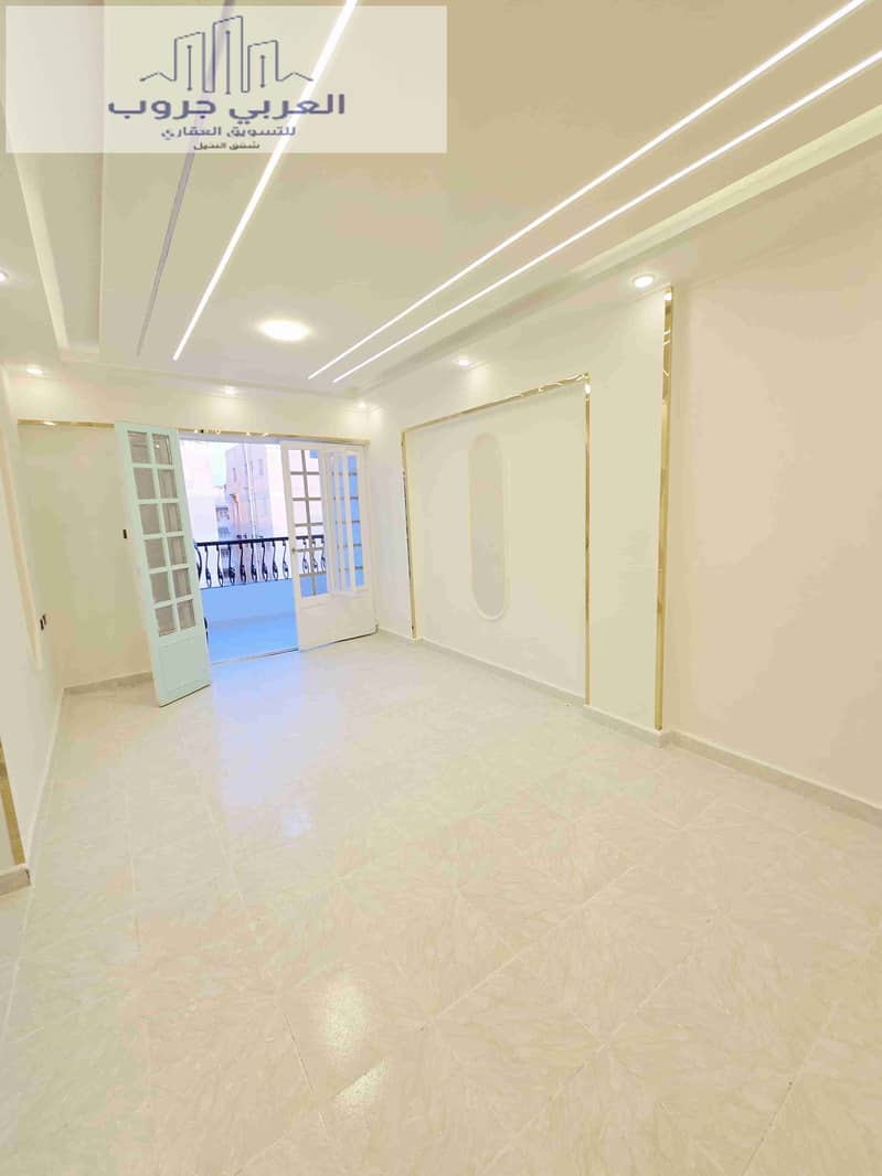 1000337996. jpg 1000337996. jpg