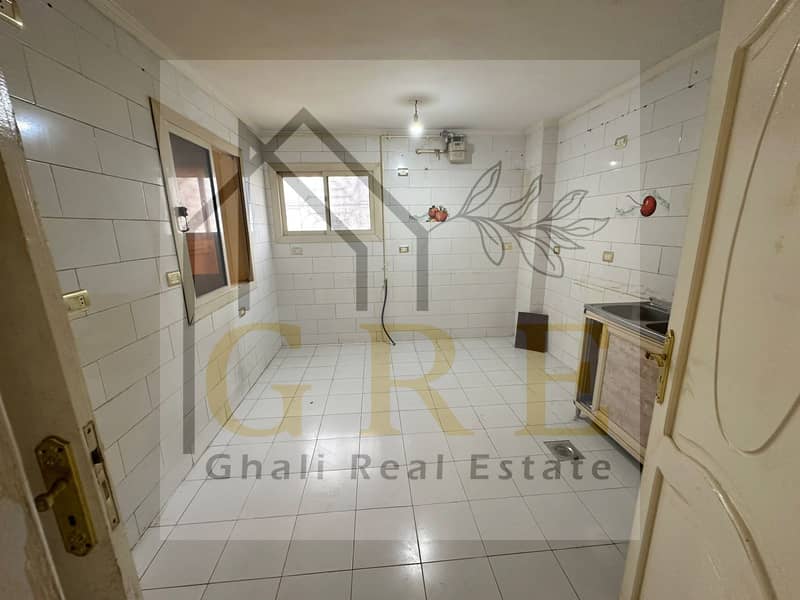 7 485d3d9e-de98-462b-a447-815514373f3e. jpg