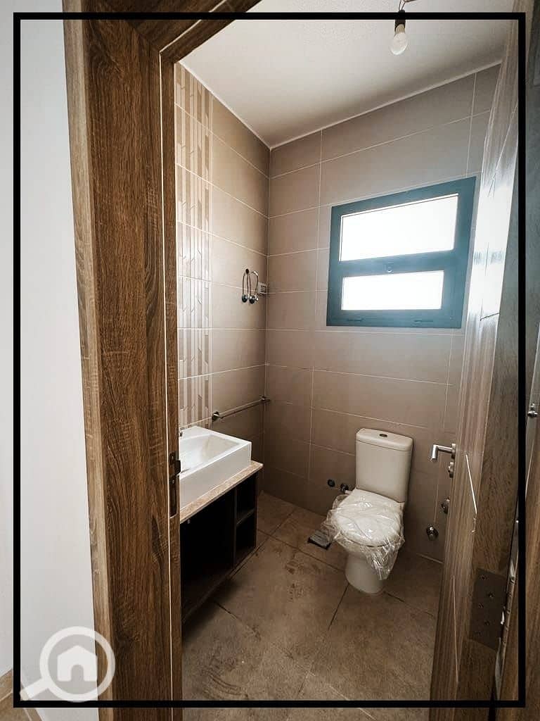 5 WhatsApp Image 2025-12-17 at 2.17. 24 PM. jpeg